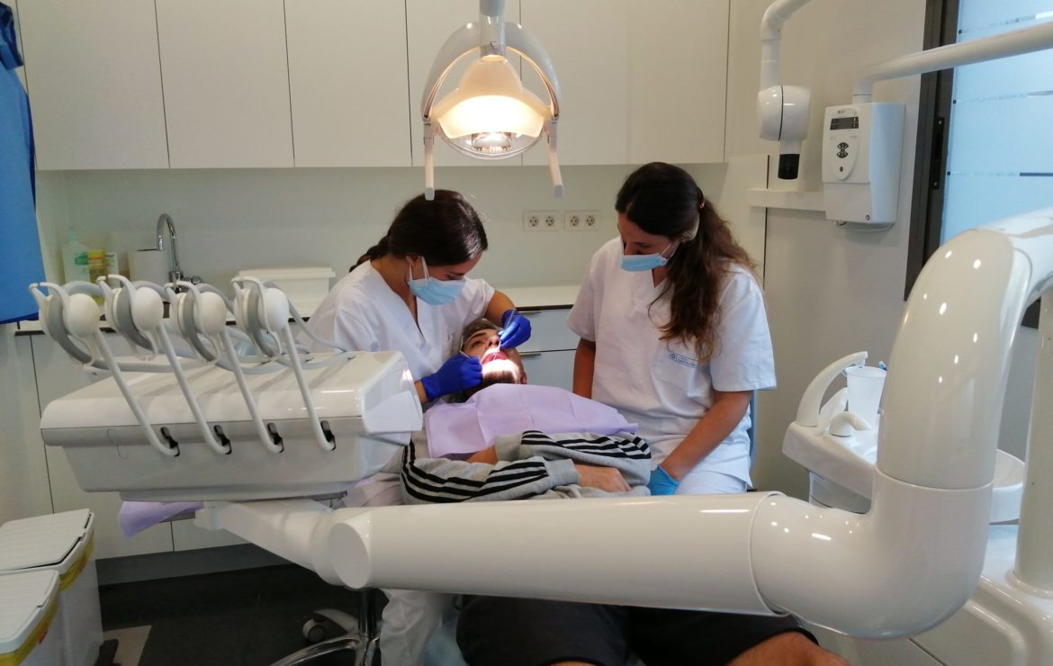 La Clínica ofereix un nou servei d’Odontologia