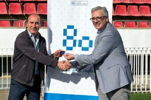 La Unió Esportiva Figueres i la Clínica Santa Creu signen un acord de col·laboració per seguir essent referents a la ciutat i la comarca