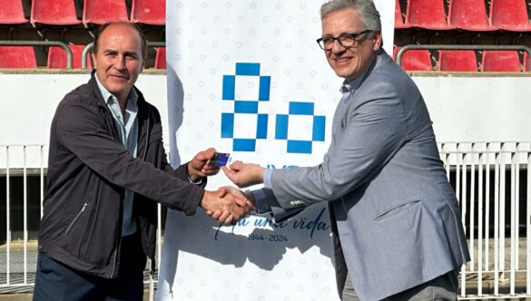 La Unió Esportiva Figueres i la Clínica Santa Creu signen un acord de col·laboració per seguir essent referents a la ciutat i la comarca